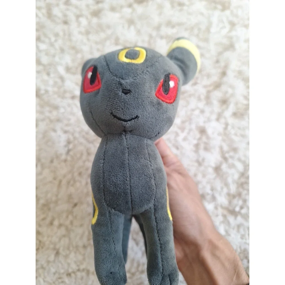 Umbreon Pokemon Center 2018 Plush 8
